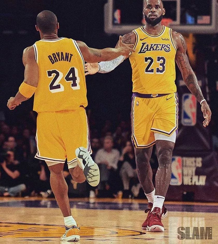 官方：广岛三箭任命前RB莱比锡助教巴托施高卢为球队新帅（官方：前RB莱比锡助教巴托施·高卢出任广岛三箭主帅）