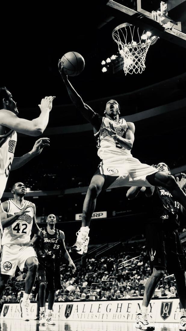 澳超官方：塔拉伊、萨拉斯当选10月／11月最佳教练／球员（澳超官宣：塔拉伊、萨拉斯荣膺10-11月最佳教练与最佳球员）