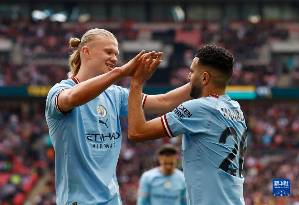 鲜明对比，节礼日曼联54胜纽卡47负均为历史最多（节礼日反差：曼联54胜、纽卡47负，均为历史最多）