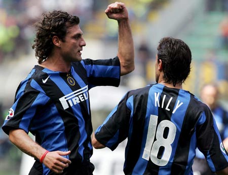 2025／26赛季英超：C罗两项纪录在同一天分别被姆巴佩追平、哈兰德超越（英超2025／26赛季同日见证：姆巴佩追平、哈兰德超越C罗两项纪录）