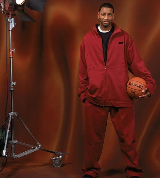 某球星再次进入本轮最佳阵容（某球星再度入选本轮最佳阵容）