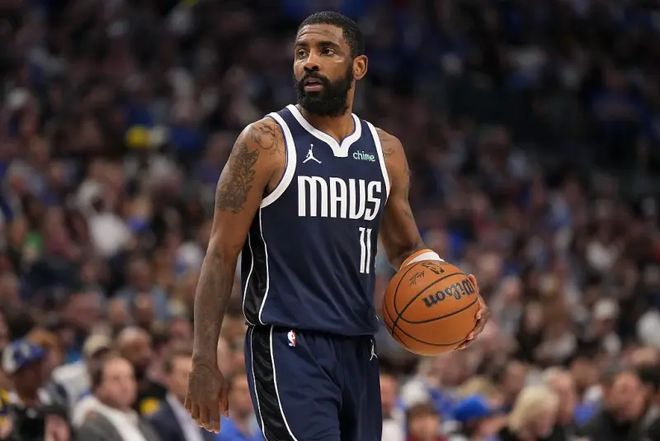 英超-B费双响姆贝莫破门芒特建功 曼联4-1狼队升至第六（英超-曼联4-1狼队升至第六：B费梅开二度，姆贝莫破门，芒特建功）