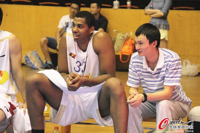 土耳其比意大利更强？蒙特拉：你们对意大利队的评价太低了（土耳其更胜意大利？蒙特拉：外界低估了意大利队）