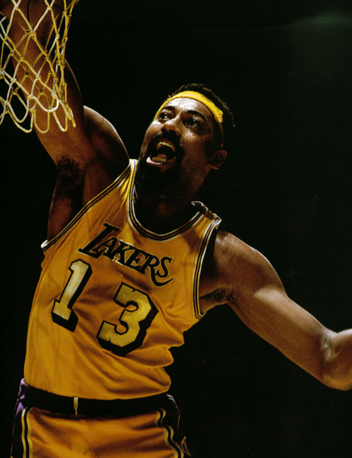 NBA常规赛：火箭119-96湖人丨【球星】詹姆斯vs火箭集锦 全场18分5助表现不佳难阻失利（NBA常规赛：火箭119-96击败湖人，詹姆斯18分5助难救主）