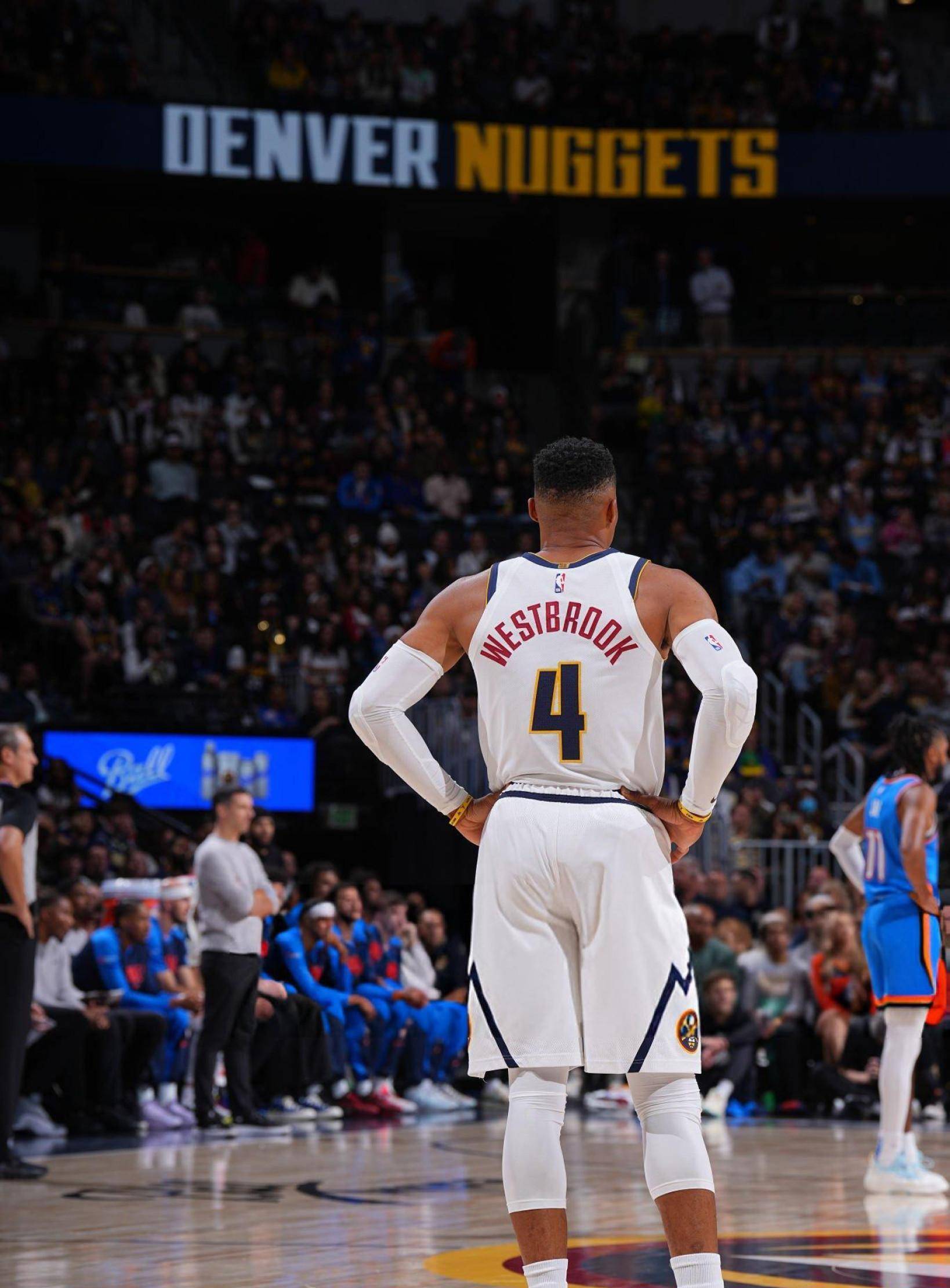 篮球勇士新签球员快速融入（勇士新援火速融入球队）