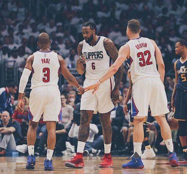 2025中超最佳青年球员候选：王钰栋、吾米提江领衔（2025中超最佳青年球员候选名单出炉：王钰栋、吾米提江领跑）