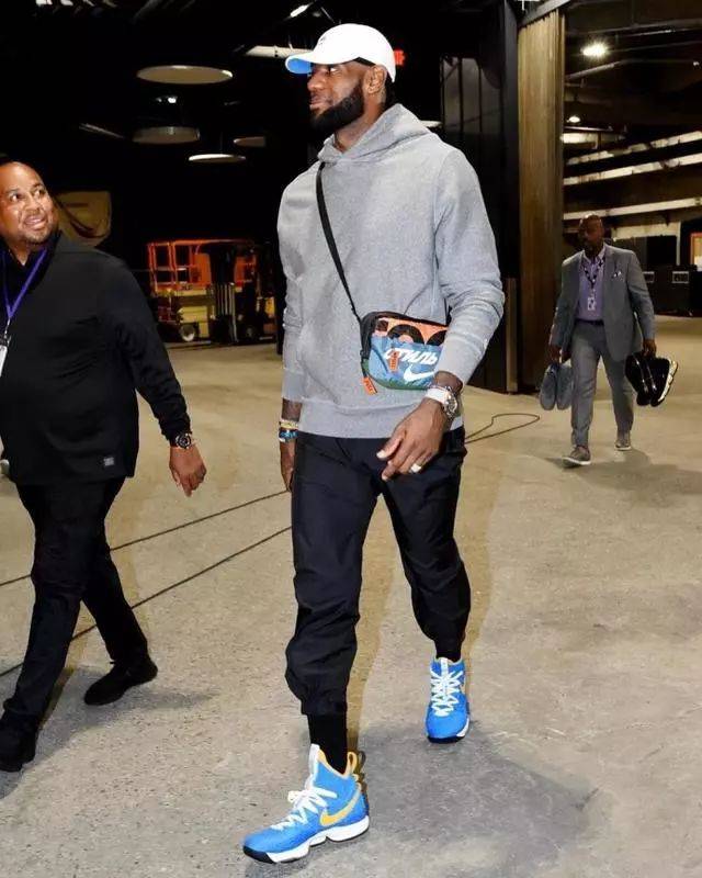 湘超票价调整！采用梯度票价方案→（湘超票价调整，实行阶梯定价方案）