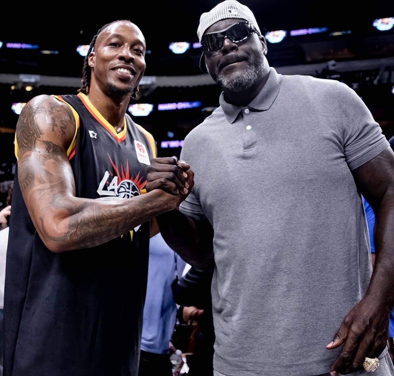 尼克斯背靠背挑战76人，唐斯&哈特强势回归（尼克斯连续作战迎战76人，唐斯与哈特火线复出）