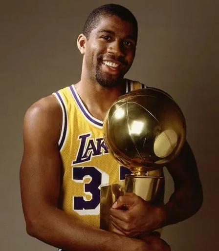 五大联赛欧冠第6轮战绩汇总：英超4胜1平1负，法甲不败（欧冠第6轮五大联赛战绩盘点：英超4胜1平1负，法甲保持不败）