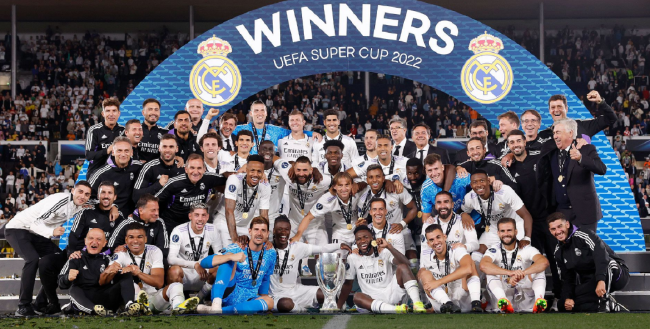 TK谈心中最佳阵容：梅罗入选、魔笛、齐达内、大罗、小罗在列（TK评心中最佳阵容：梅罗上榜，魔笛、齐达内、大罗、小罗悉数入围）