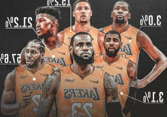 波波维奇&邓肯一同在包厢里观看马刺vs雷霆的比赛 老爷子略显憔悴（波波维奇与邓肯包厢同观马刺VS雷霆，老帅神情略显憔悴）