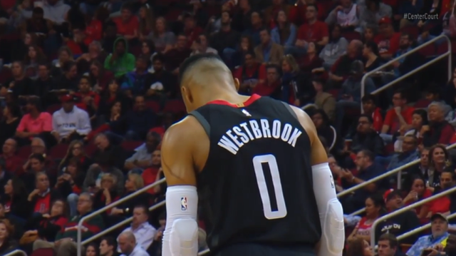 季铭义谈汪士钦染红：年轻的代价，控制一下或许我们还能夺冠（季铭义评汪士钦红牌：年轻气盛的代价，若稳住情绪或许冠军仍在）