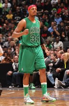 足球世界杯重启扩军议题，各方意见再次分裂（足球世界杯扩军讨论重启 各方立场再度分化）